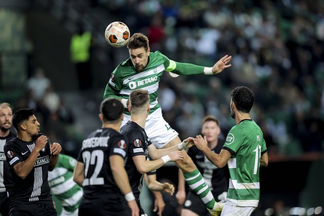 Danilo Pereira, Coates e Lucas Veríssimo entre os centrais mais fortes no jogo aéreo