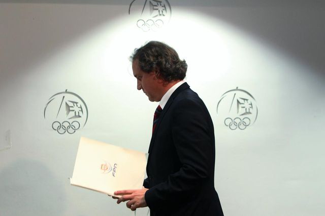 Notícia A BOLA: IPDJ 'destitui' presidente da federação de natação