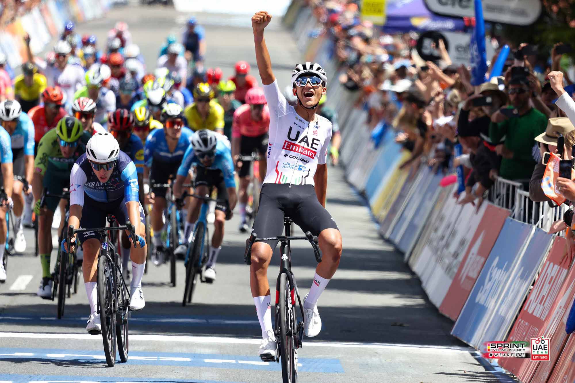 Del Toro 'indomável' Vence 2.ª Etapa E Lidera Tour Down Under | Abola.pt