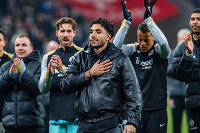 Vídeo: Marmoush despede-se do Eintracht e jogadores do Dortmund desentendem-se