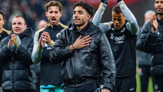 Vídeo: Marmoush despede-se do Eintracht e jogadores do Dortmund desentendem-se