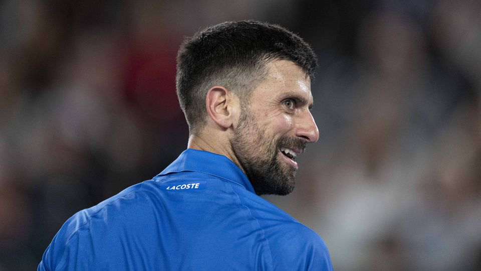 Tenista Novak Djokovic a sorrir