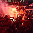 Adeptos do Benfica rebentaram um petardo na final da Taça da Liga
