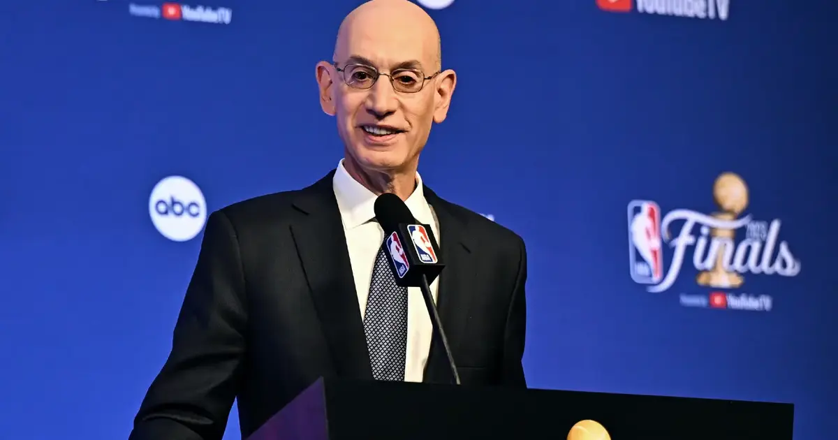 Últimas propostas de Adam Silver para penalizar quem não quer ganhar na NBA