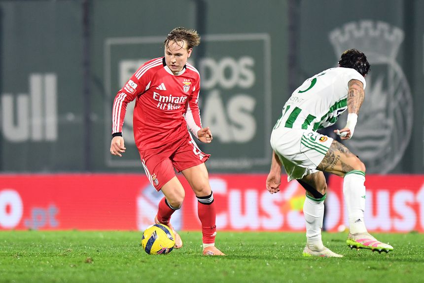 Schjelderup foi titular com o Rio Ave, em Vila do Conde — Foto: Rogério Ferreira/Kapta +