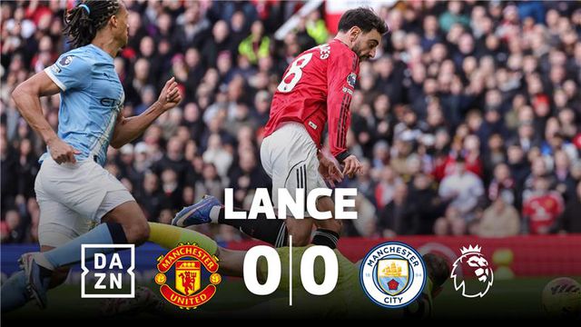 Bruno Fernandes já estava a festejar com os adeptos, mas golo não contou