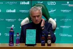 Mourinho: «Não percebo nada de táticas»