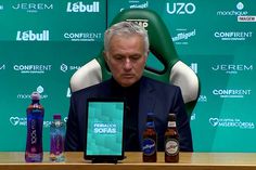 «Há pessoas que se divertem a falar de mim e a criticar-me»