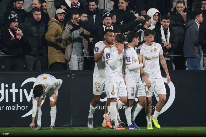 Varzim subiu provisoriamente ao terceiro lugar da Série A. Foto: FPF