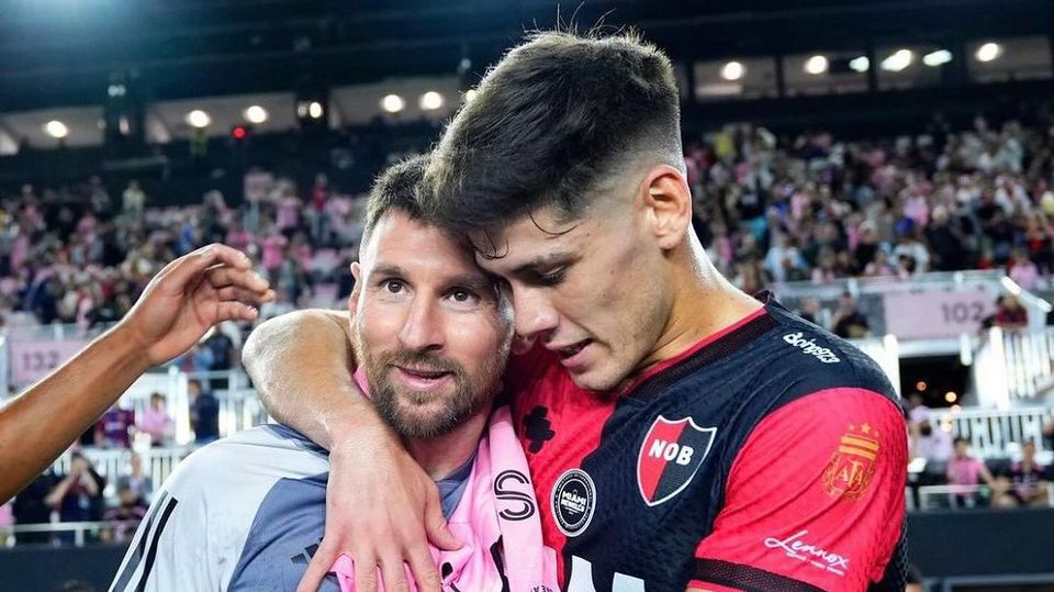 Médio do Newell's ‘declara-se’ a Messi: «A minha esposa sabe que não tem hipóteses com ele»