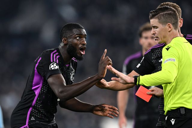 Tuchel defende Upamecano: «Não somos fortes o suficiente coletivamente»