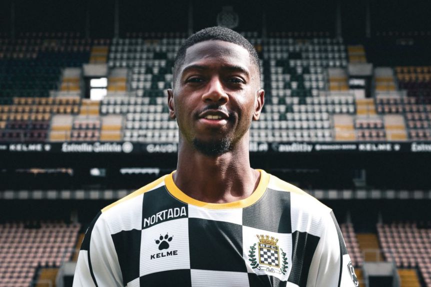 Abdoulay Diaby foi um dos reforços contratados pelo Boavista em Fevereiro (Foto: Boavista FC)