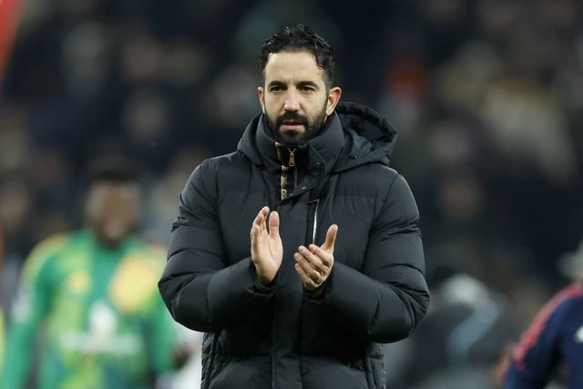 Ruben Amorim a agradecer o apoio dos adeptos do Manchester United em Londres