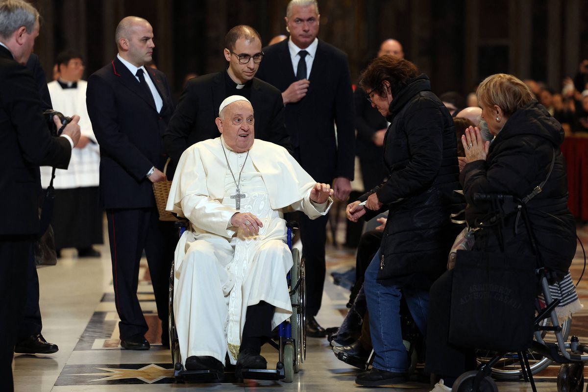 Saúde do Papa Francisco está «estável»