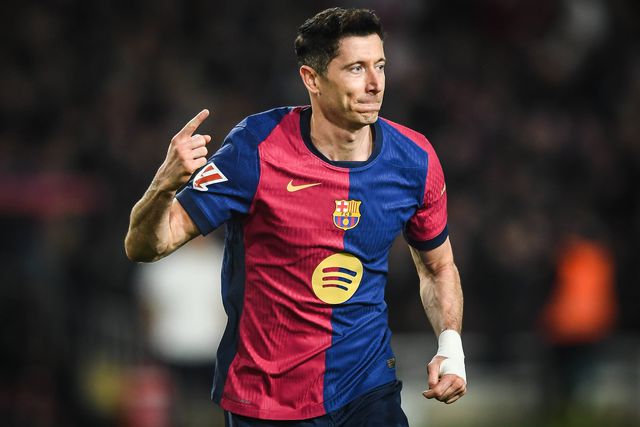 Robert Lewandowski a celebrar o 20.º golo da temporada na LaLiga