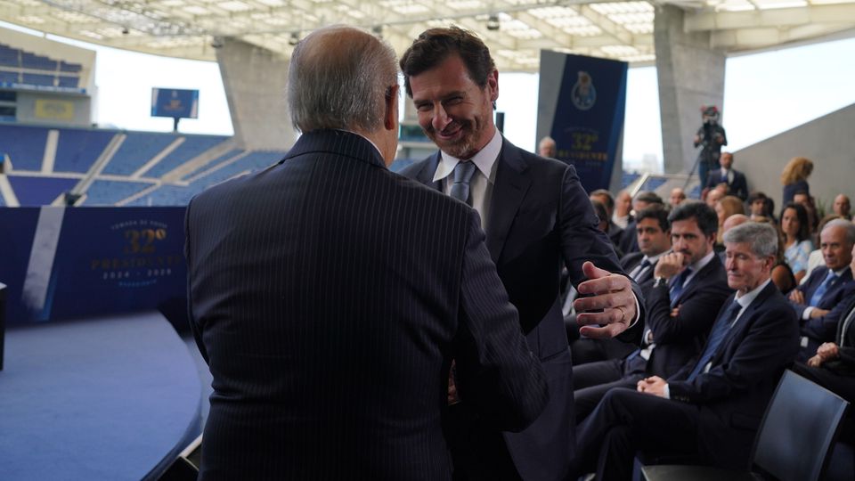 Por vontade de Villas-Boas, a principal homenagem a Pinto da Costa continua de pé (FOTO: FC PORTO)