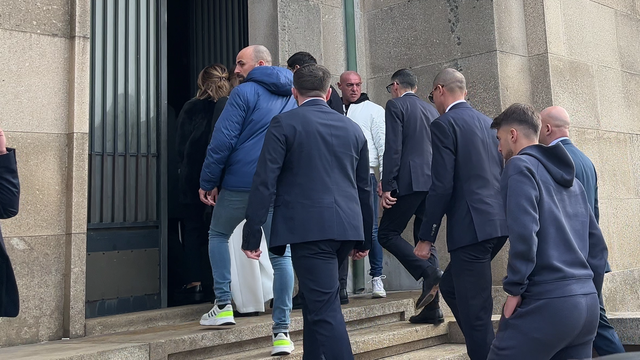 Pepe e Sérgio Conceição chegam juntos ao funeral de Pinto da Costa