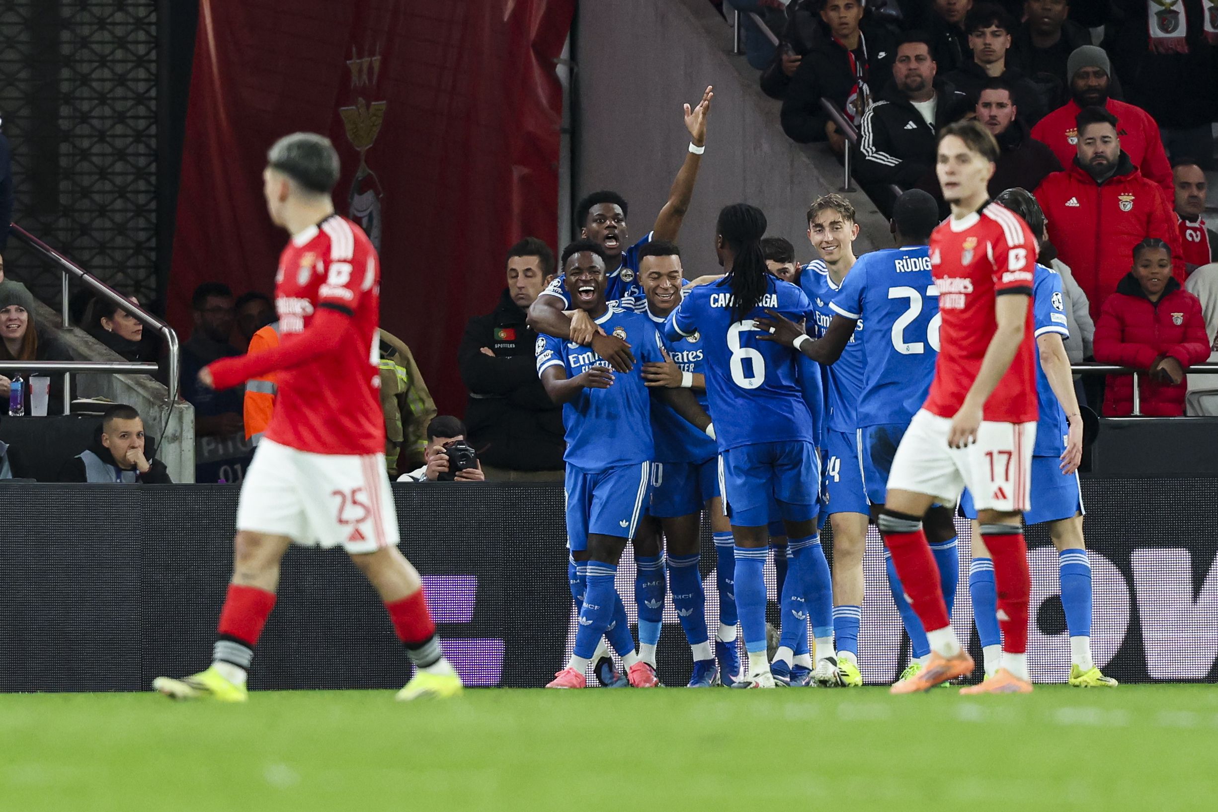 Vinícius Jr. abriu o marcador com um golaço aos 50' - Foto: José Sena Goulão/LUSA