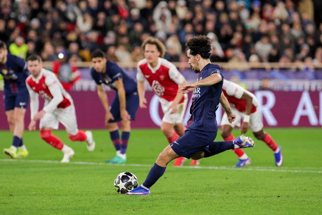 Vitinha desperdiçou um penálti após os dois golos do Mónaco ao PSG