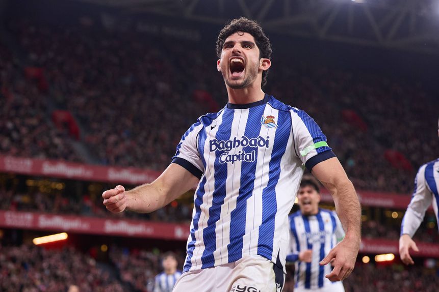 Real Sociedad quer proteger Gonçalo Guedes (IMAGO)