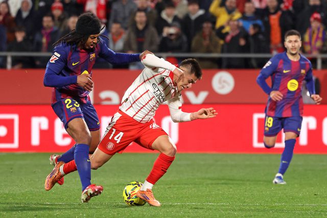 Echeverri esteve envolvido em lance polémico com Koundé