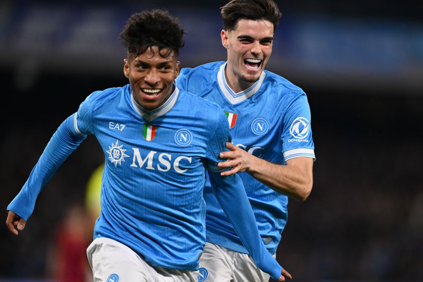 Alisson Santos festeja o golo que marcou à Roma, no 2-2 da jornada 25 da Serie A - Foto: IMAGO