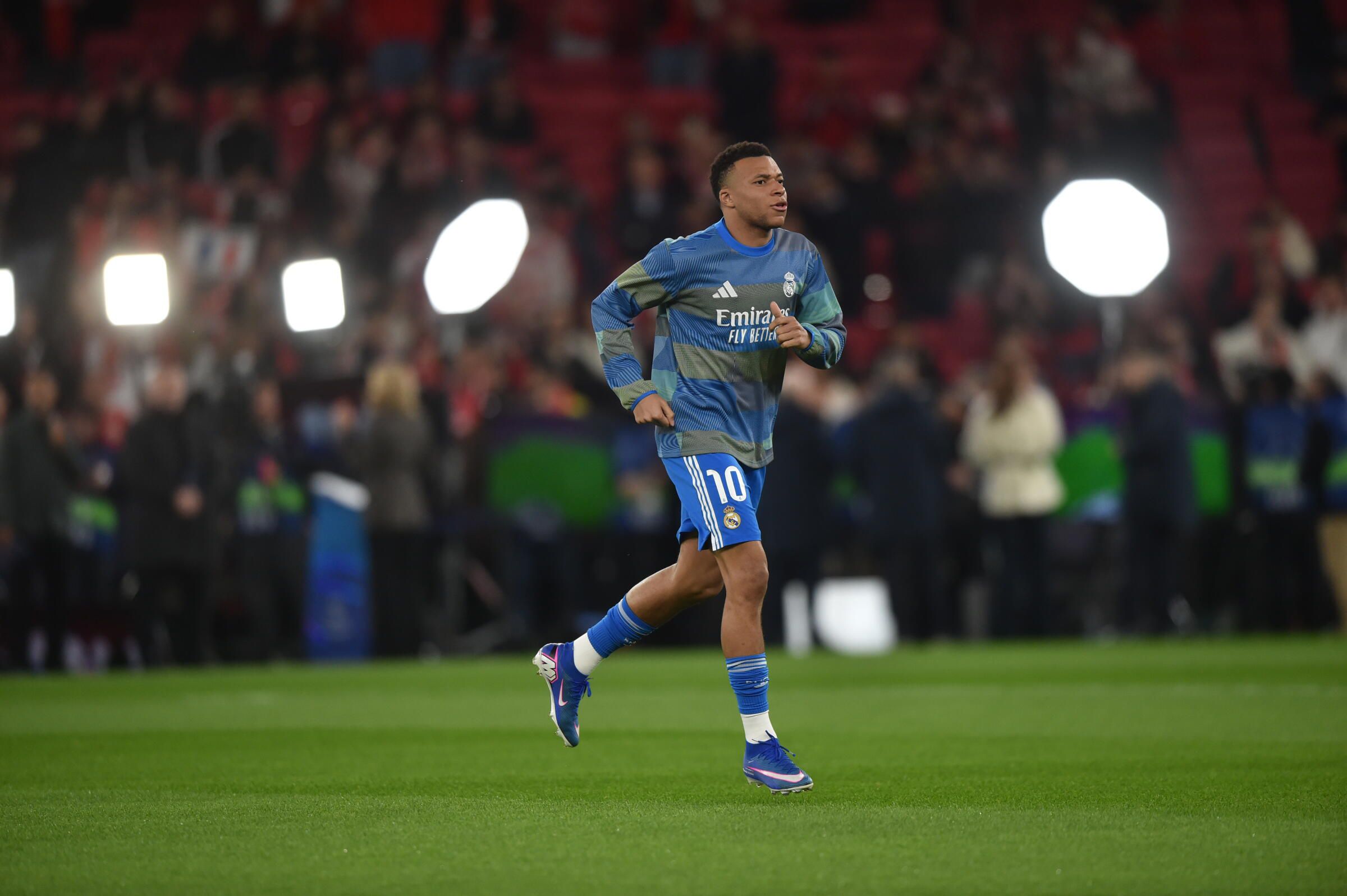 Mbappé, a grande figura dos madrilenos - Foto: Miguel Nunes