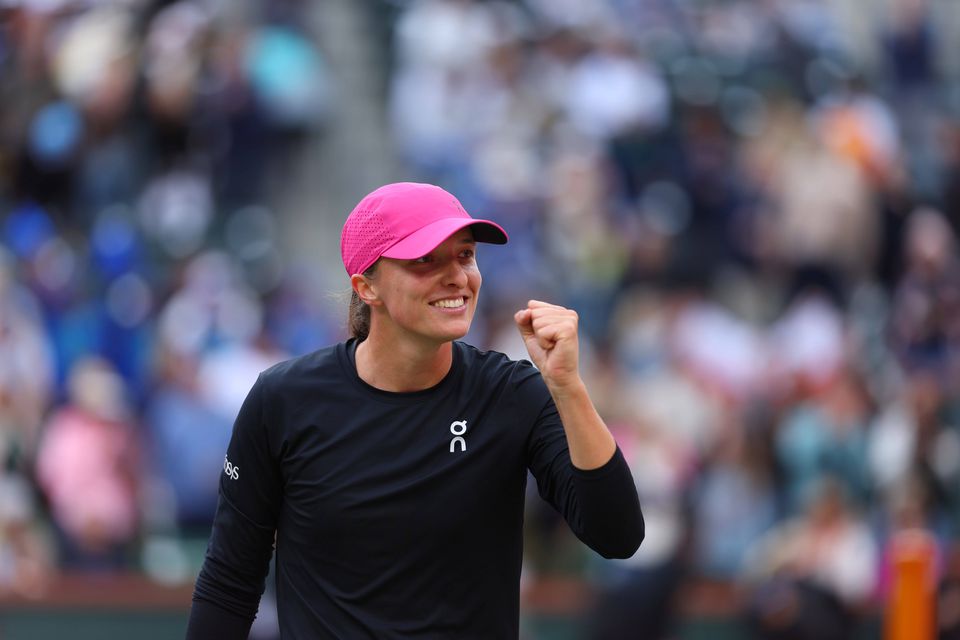 Swiatek esmaga Sakkari e vence Masters 1000 de Indian Wells