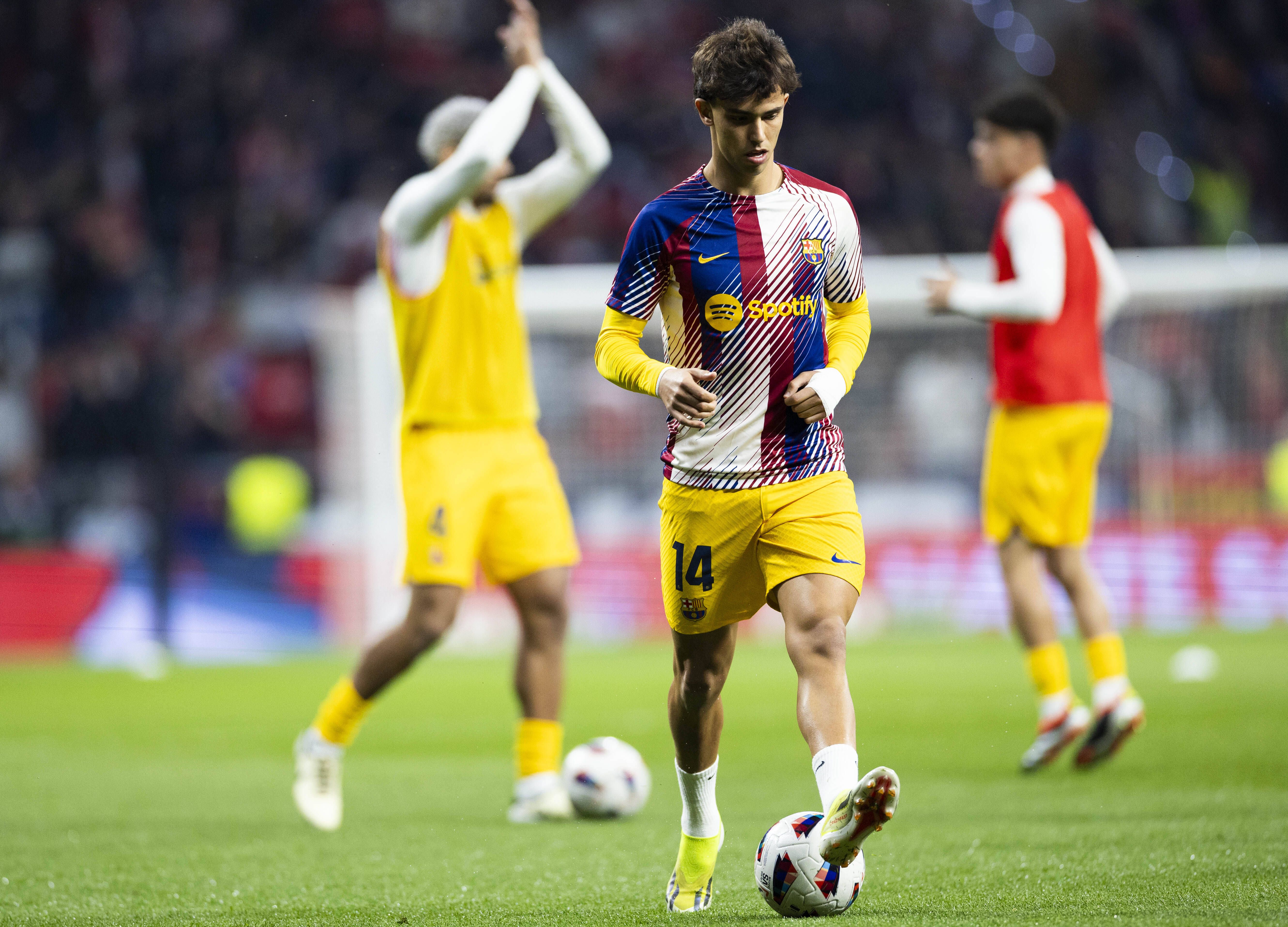 VÍDEO: assobiadela monumental no regresso de João Félix ao Metropolitano