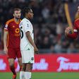 Roma vence e segura quinto lugar (veja o golo)