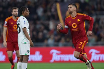 Roma vence e segura quinto lugar (veja o golo)