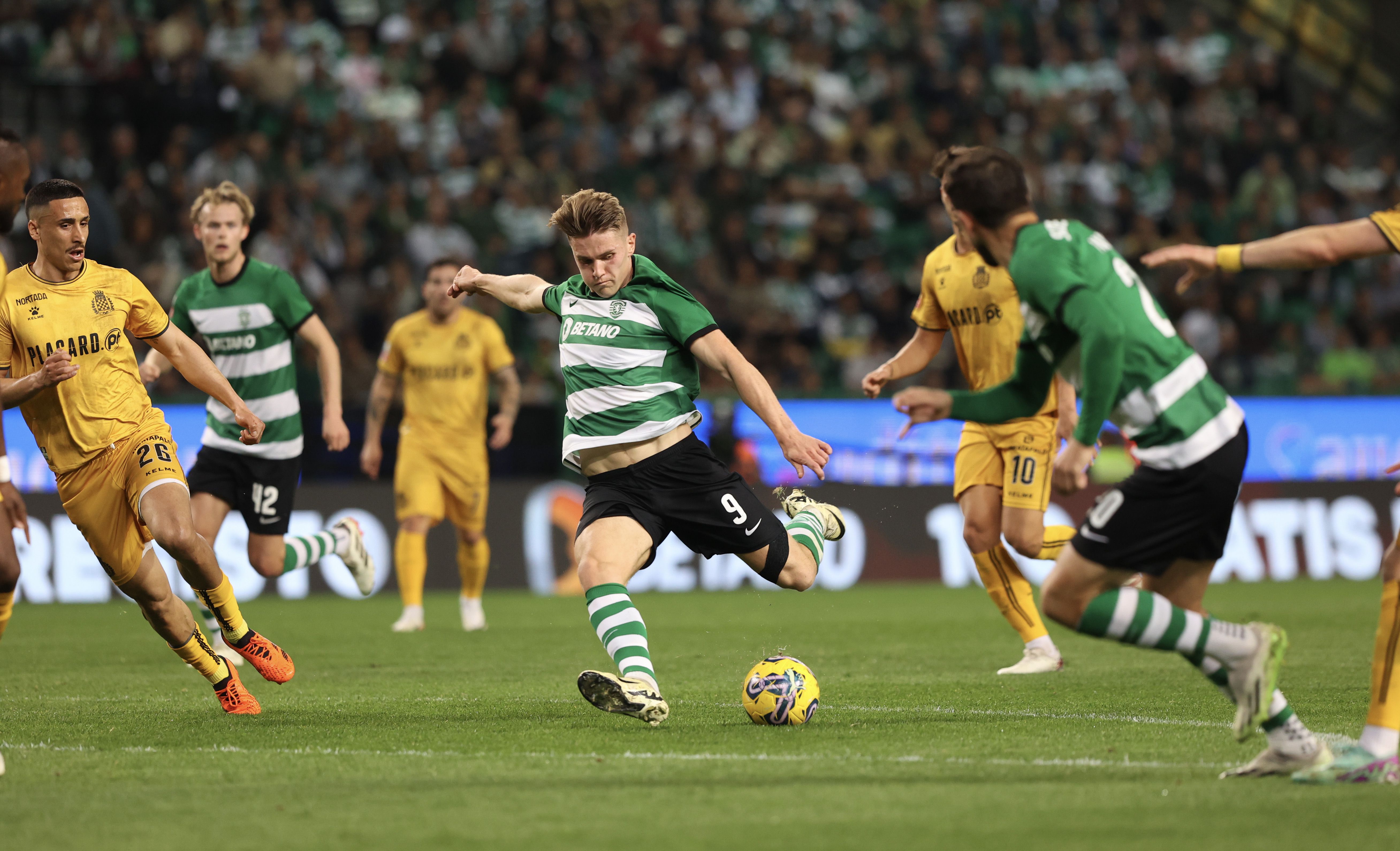 VÍDEO: 'Hat-trick’ De Gyokeres, 4-1 Para O Sporting | Abola.pt