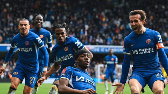 Taça de Inglaterra: Chelsea vence Leicester, mas teve de sofrer