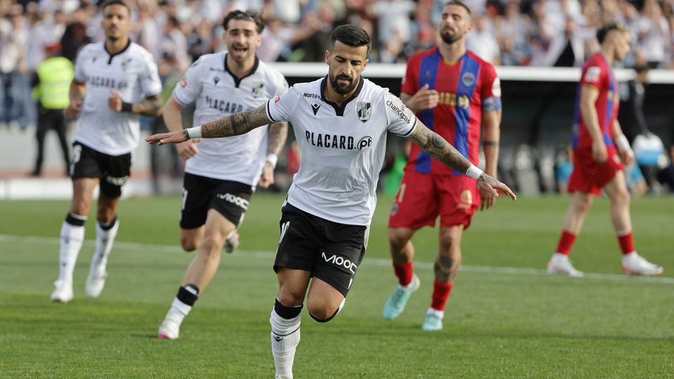 Os destaques do V. Guimarães: dupla de Silvas sempre em jogo