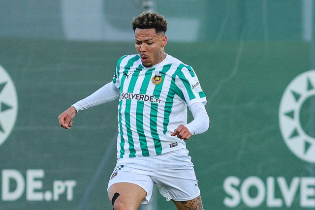 Clayton foi expulso contra o Benfica