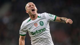Sporting equaciona renovação de Nuno Santos