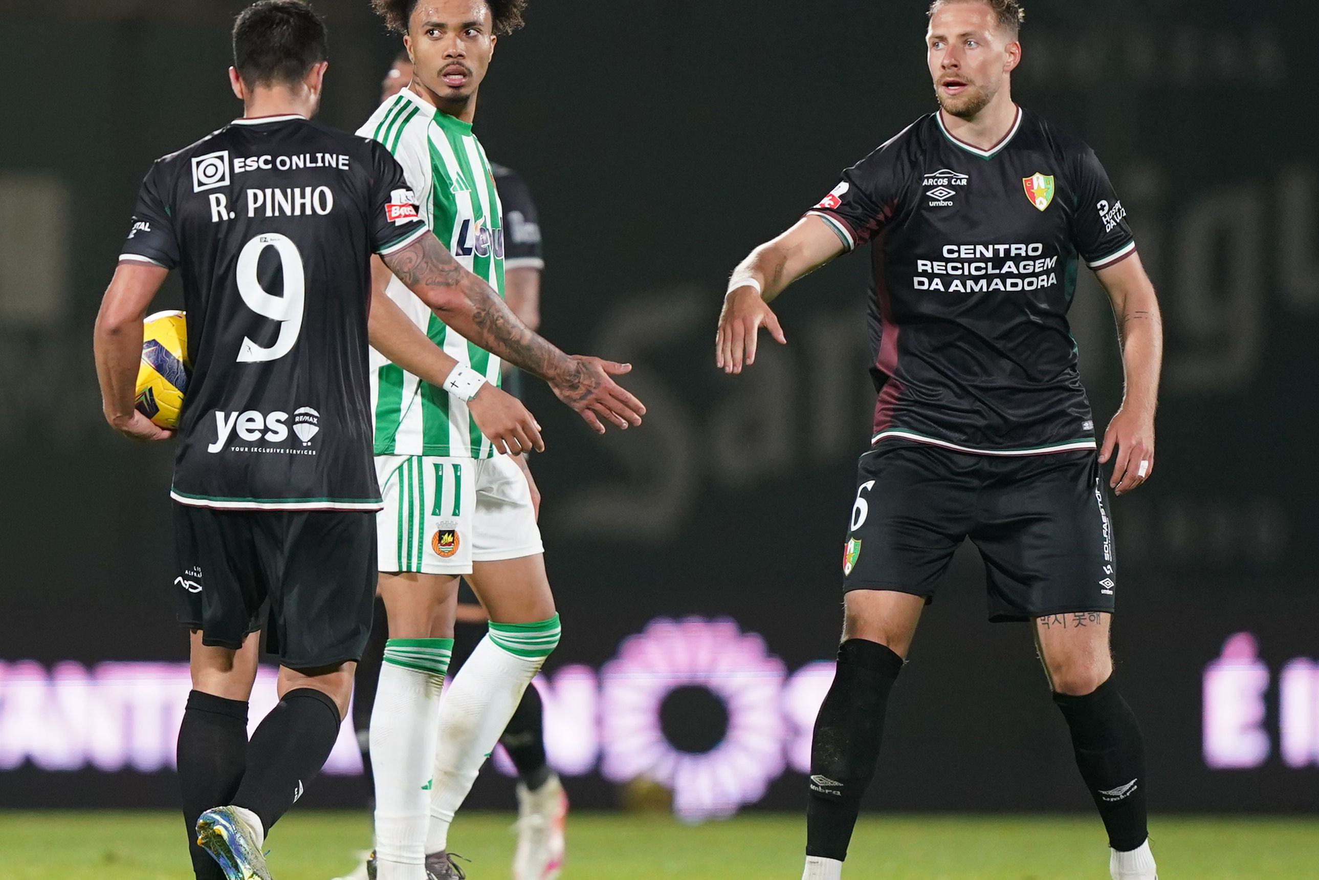 Experiente avançado dos tricolores regressou aos golos e promete terminar a época em grande - Foto: Hugo Delgado/LUSA