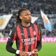 Avançam em Itália: Milan está pronto para ouvir propostas por Rafael Leão