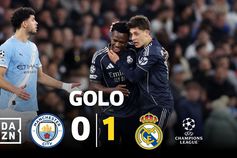 Bernardo Silva faz de guarda-redes, é expulso... e tudo fica muito mais complicado