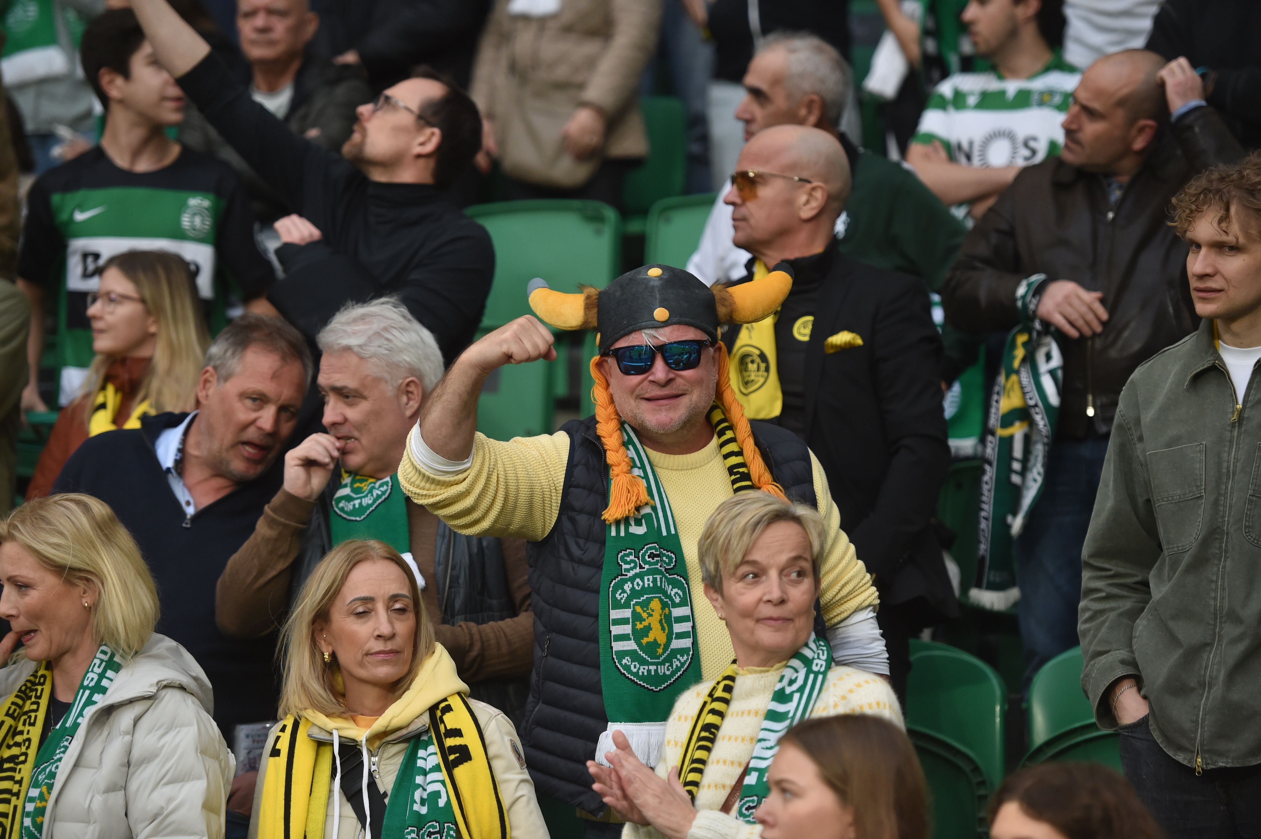 Adeptos do Bodo/Glimt em Alvalade - Foto: Miguel Nunes