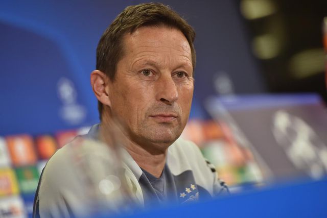 «Os nossos adeptos são especiais e exigentes e vamos lutar juntos» - Tudo o que disse Schmidt