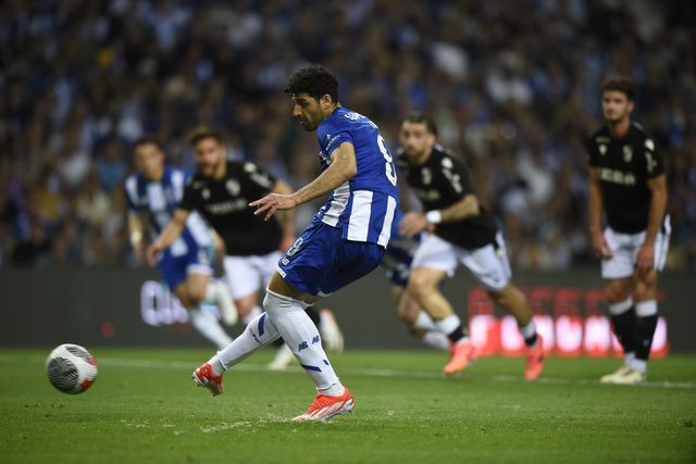 «Se calhar Conceição recuperou Taremi por necessidade»