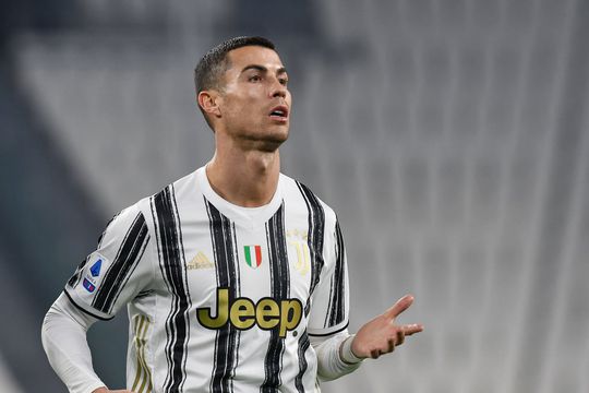 Tribunal dá razão a Ronaldo: Juventus paga indemnização ao português