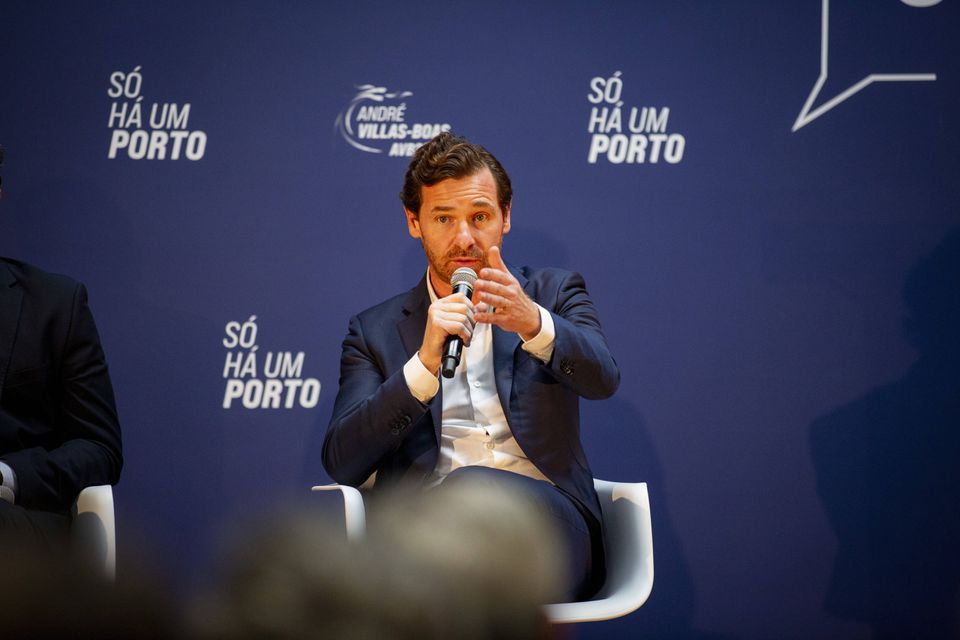 Villas-Boas: «Quando se vende a 10 dias das eleições é grave»