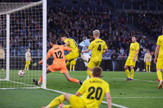 Conto de fadas do Bodo/Glimt continua às custas de Nuno Tavares