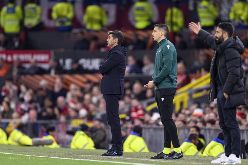 Paulo Fonseca, treinador do Lyon, em Old Trafford