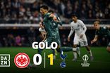 VÍDEO: Solanke engana o guarda-redes e coloca o Tottenham na frente