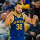 Alarme nos Warriors: Stephen Curry lesionado