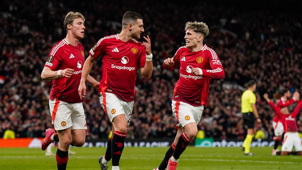 Diogo Dalot a festejar golo do Manchester United