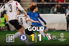 VÍDEO: Cucurella aparece à ponta de lança para marcar